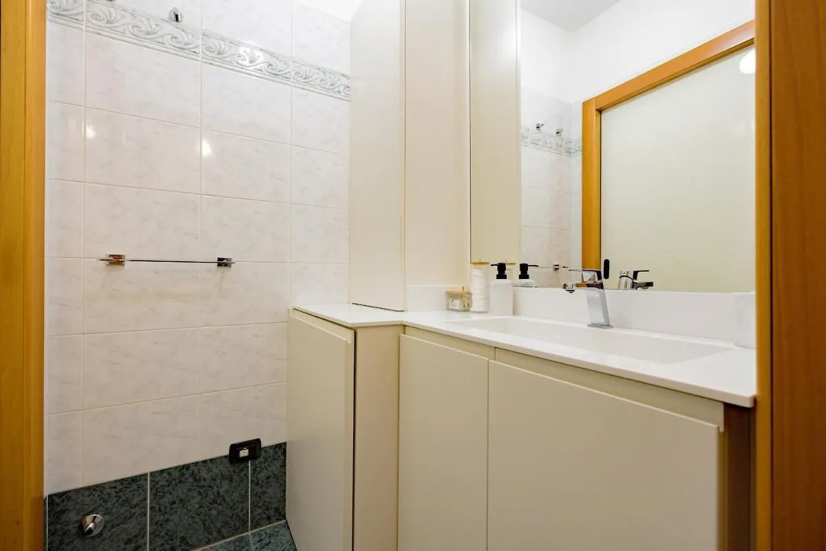 Cozy And Lovely Home - City Center Milán