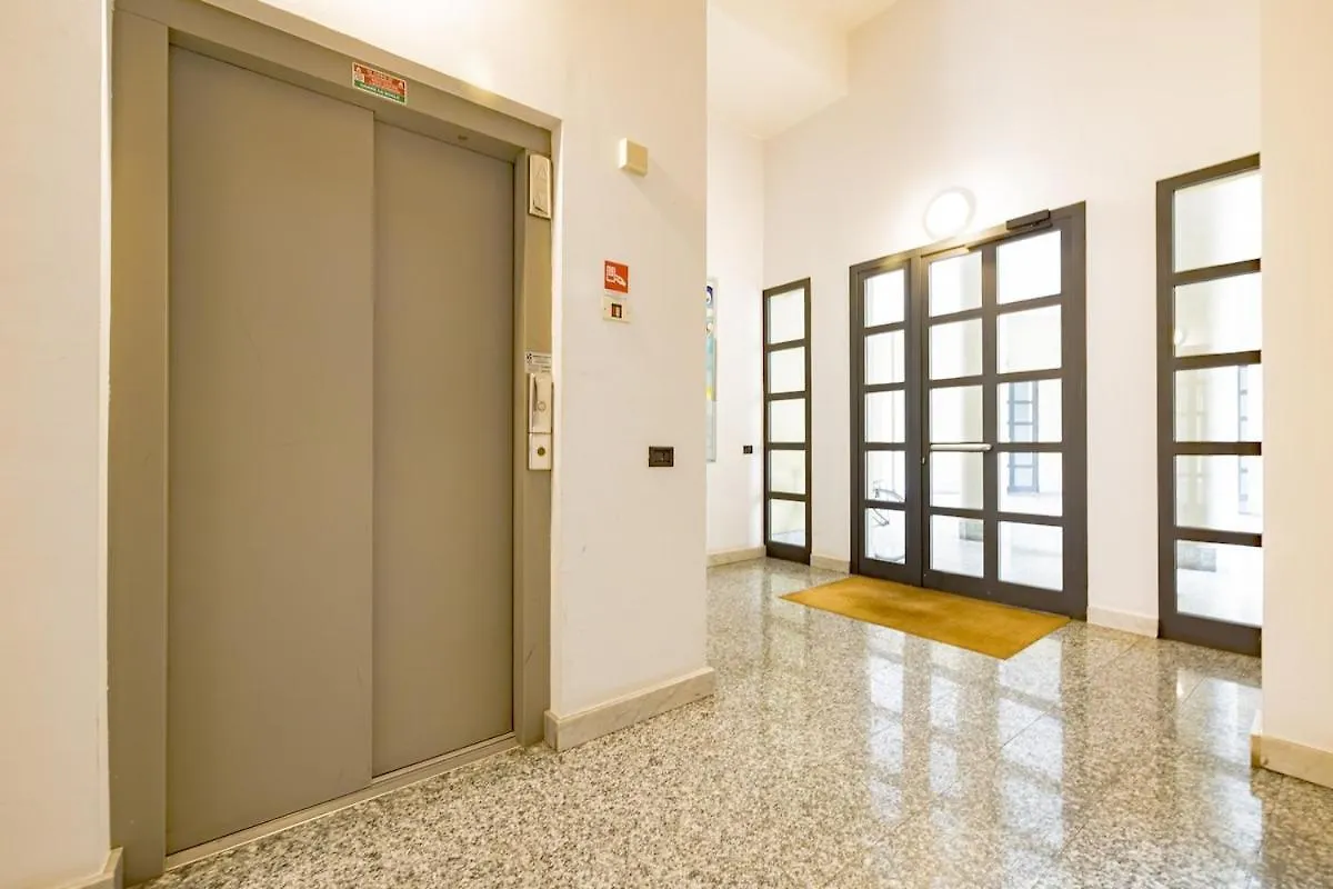 Cozy And Lovely Home - City Center Milán Apartmán