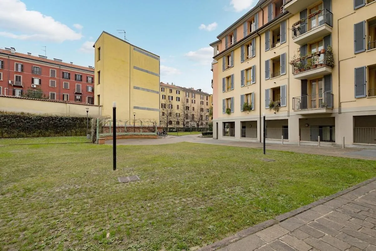 Apartment Cozy And Lovely Home - City Center Milan Italy